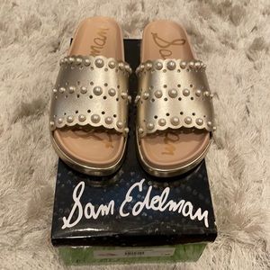 Sam Edelman slides, NEW IN BOX